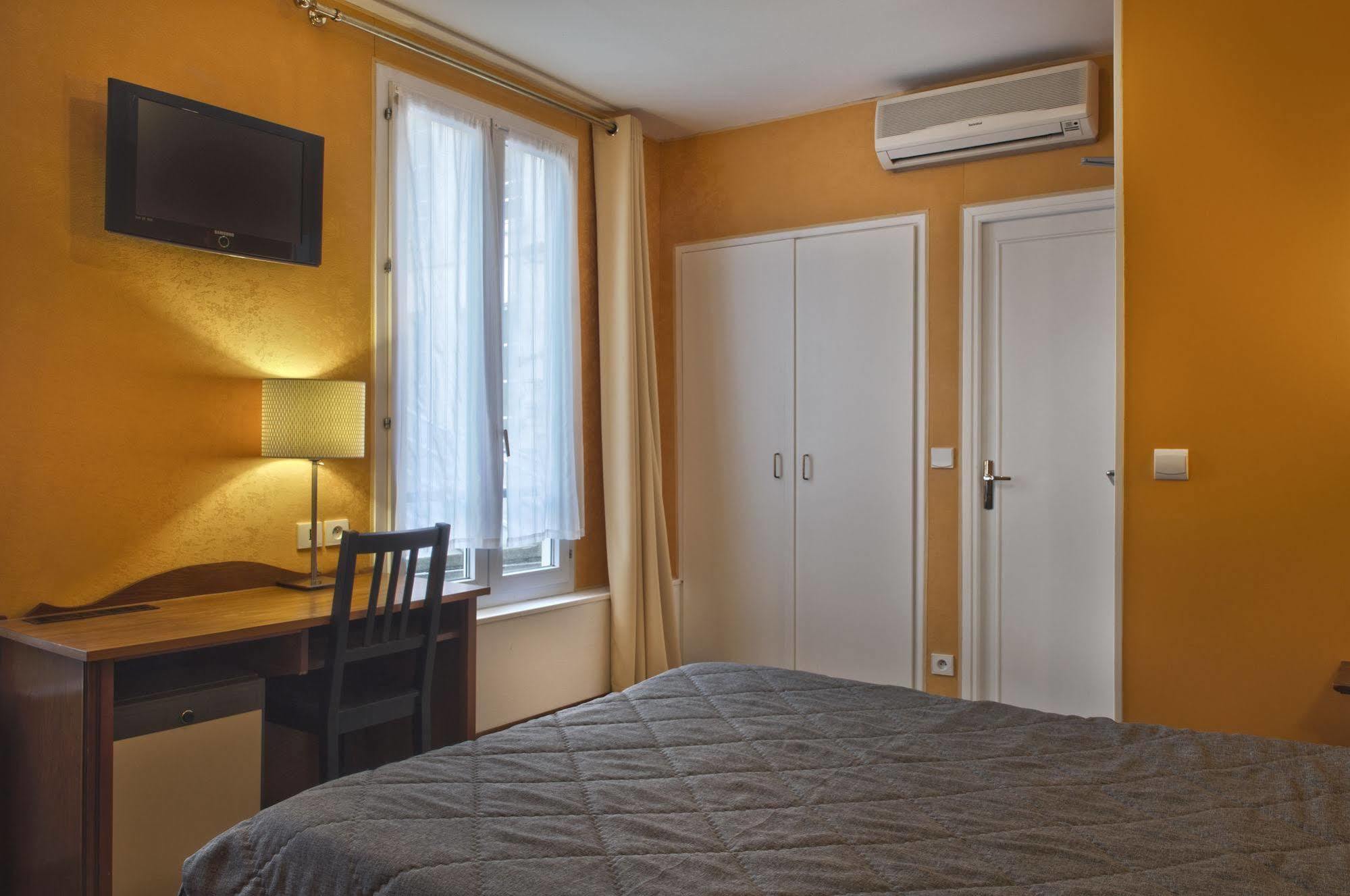 Hotel Du Commerce Paris Ngoại thất bức ảnh