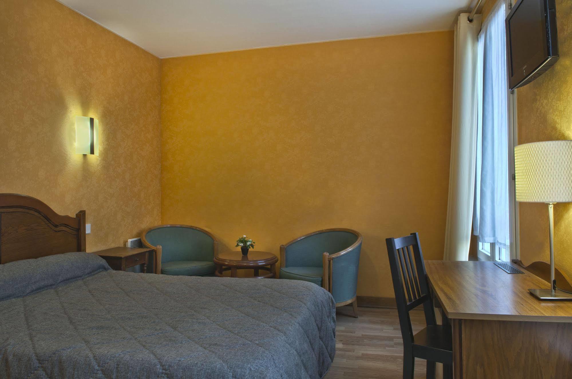 Hotel Du Commerce Paris Ngoại thất bức ảnh