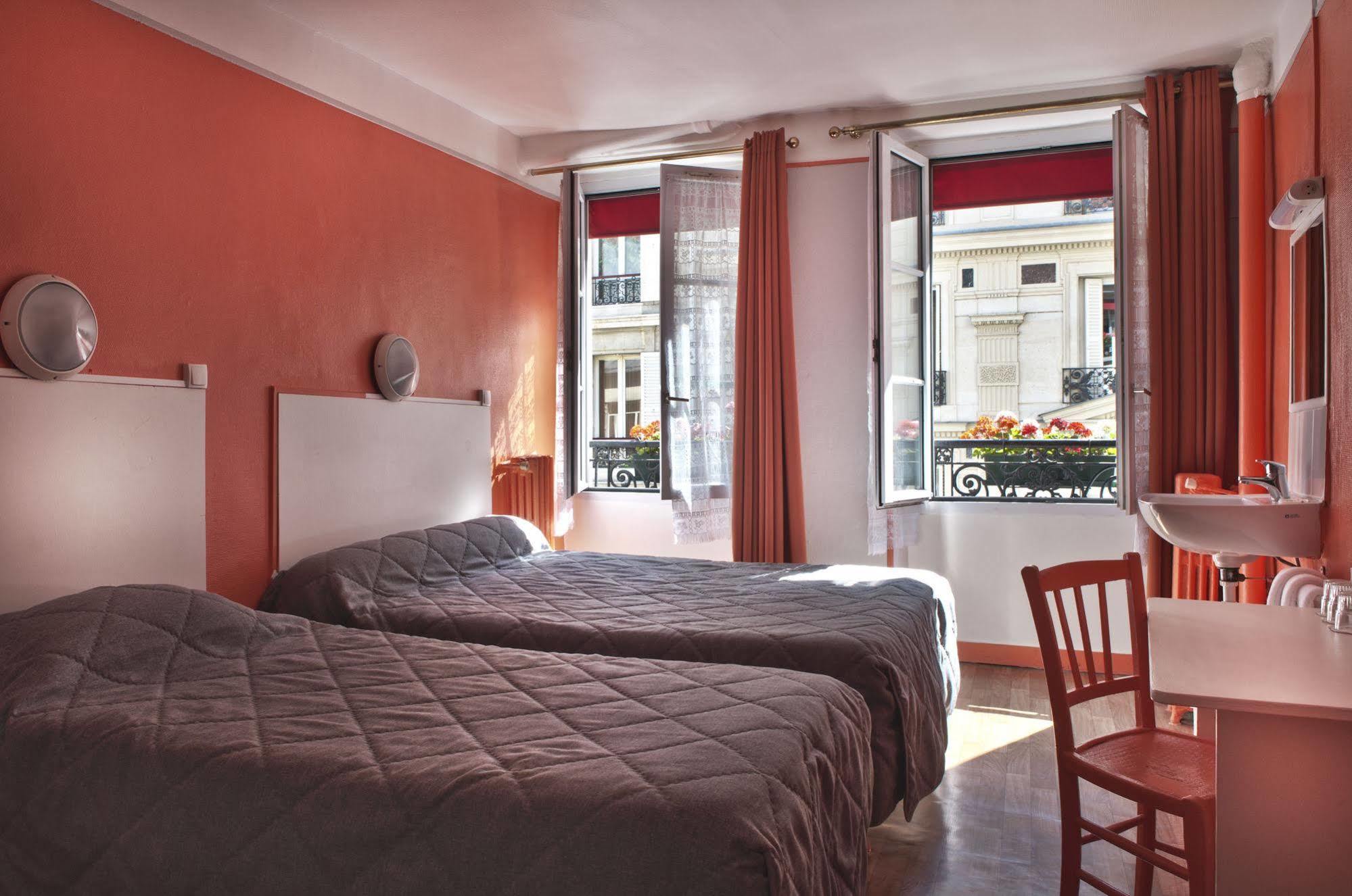 Hotel Du Commerce Paris Ngoại thất bức ảnh